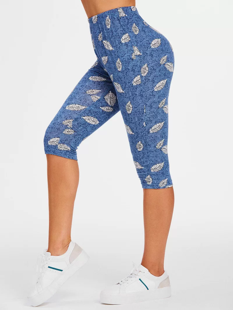 High Waisted Leaf Print Skinny Capri Pants