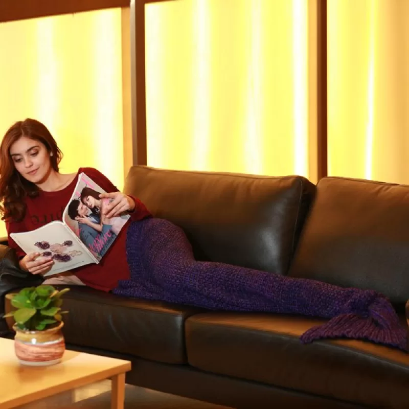 Stylish Artist Playfully Redesigns Cozy Blankets As Crocheted Mermaid Tails